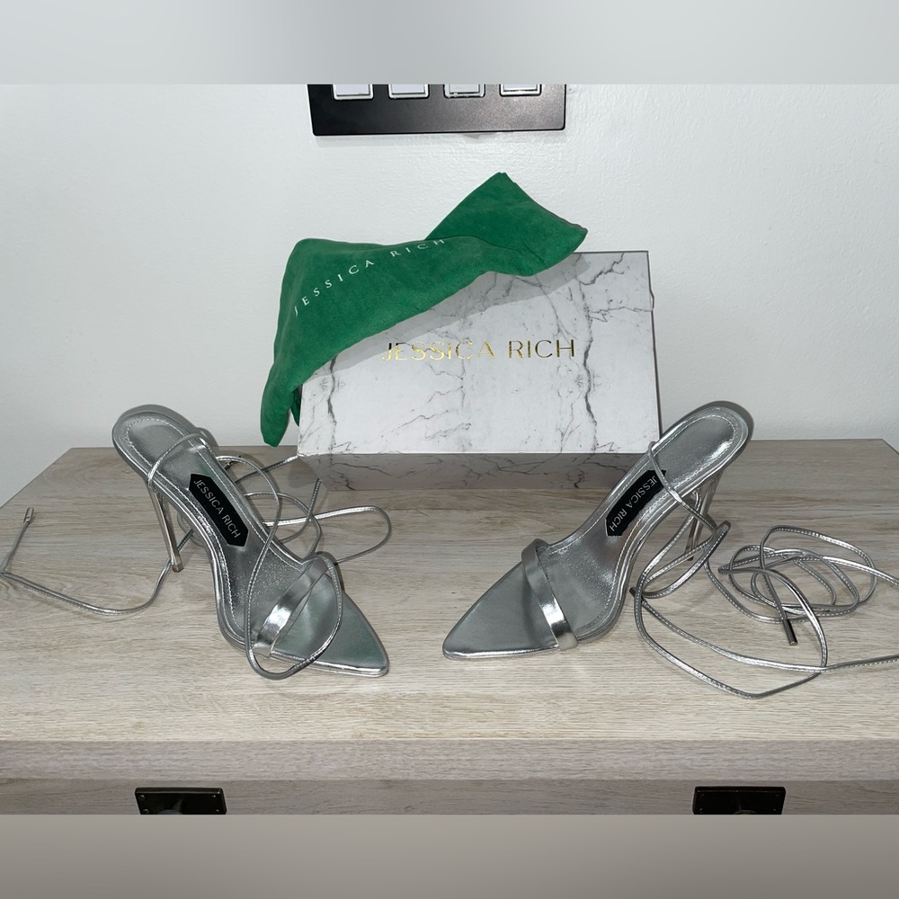 Jessica Rich Silver Stilettò Tie Sandal